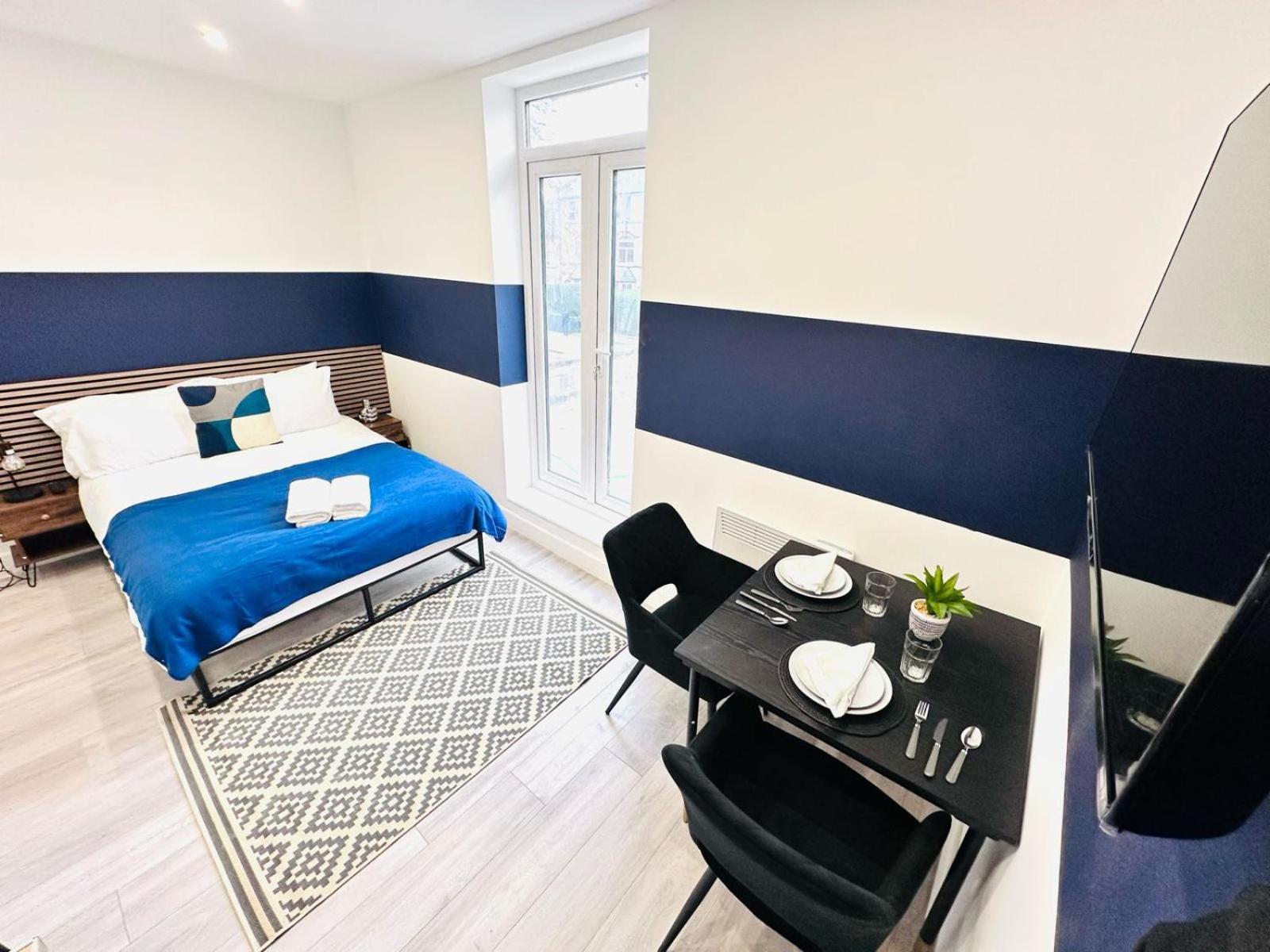 London 58 Blue House City Center Studio, Top Spot エクステリア 写真